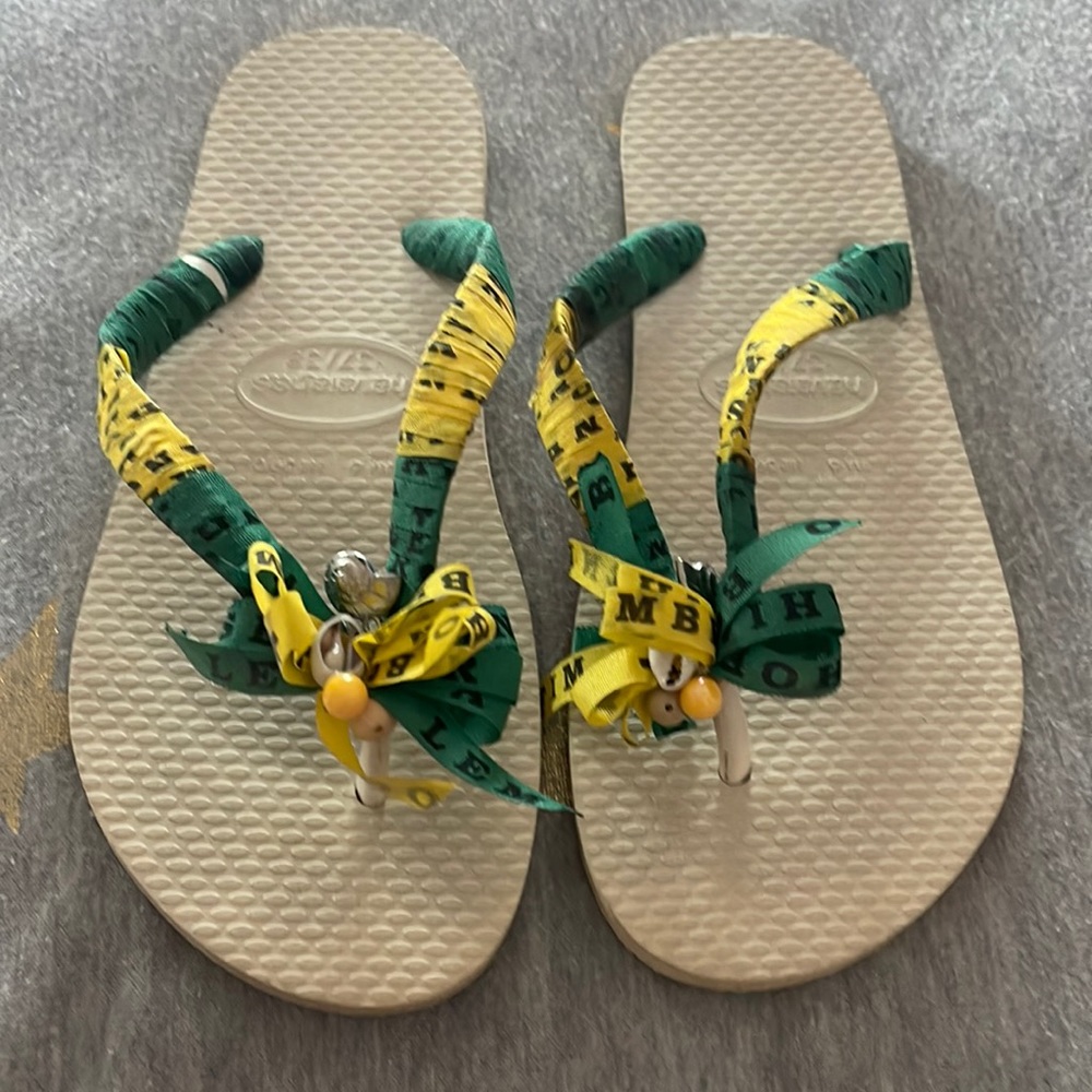 Havainas size 37/38 woman